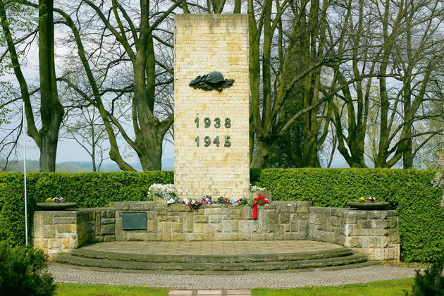 Фото экскурсии - Экскурсия в мемориальный комплекс Хатынь и на Курган Славы - 9