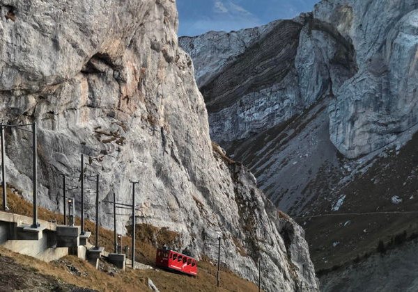 Гора Пилатус из Люцерна. Круиз по озеру. Зубчатая железная и канатная дорога. Золотое кольцо. - фото 2