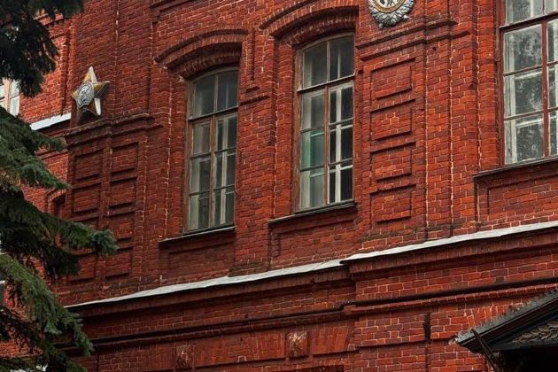 Фото экскурсии - Прогулка по старинным улочкам Симбирска и современным проспектам Ульяновска с аудиогидом - 9