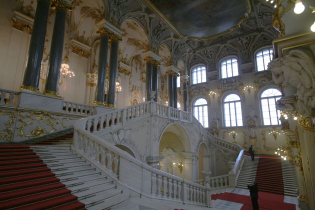 Фото экскурсии - Автомобильная обзорная экскурсия с индивидуальным гидом и посещением Эрмитажа - 5