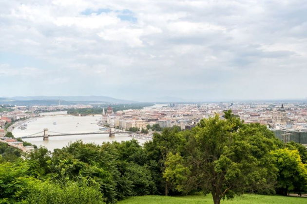 Фото экскурсии - Автобусная экскурсия hop-on hop-off по основным достопримечательностям города - 1