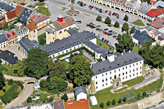 Фото экскурсии - Авиационная обзорная экскурсия с вылетом из Праги - 1