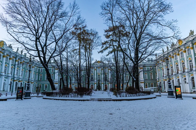 Фото - экскурсия: Откройте тайны Эрмитажа: экскурсия в Золотую Кладовую без ожидания в очередях