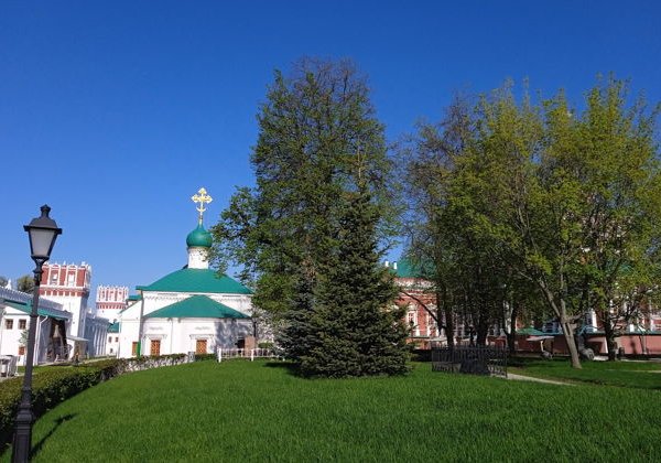 «О женских судьбах в Новодевичьем монастыре» — пешеходная экскурсия - фото 4