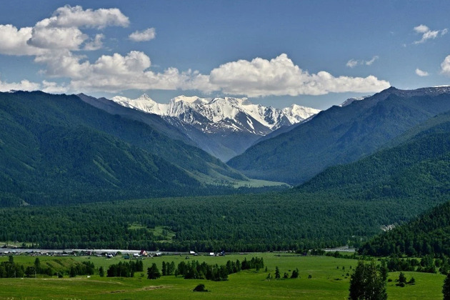 Фото - экскурсия: Автомобильный тур по Горному Алтаю: Уймонская долина, гора Белуха и древние каменные изваяния