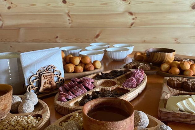 Фото экскурсии - Отправляемся на курорт Манжерок и пробуем традиционные алтайские угощения в этнокафе - 3