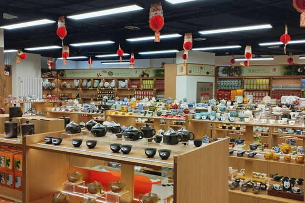 Фото экскурсии - Прогулка по стеклянному мосту с чайной церемонией и посещением Музея шелка - 7