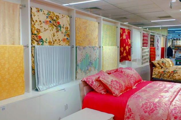 Фото экскурсии - Прогулка по стеклянному мосту с чайной церемонией и посещением Музея шелка - 9