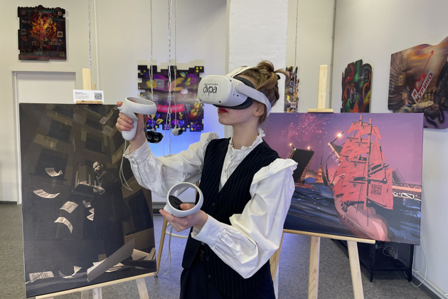 Фото - экскурсия: Посещение творческого пространства современных художников