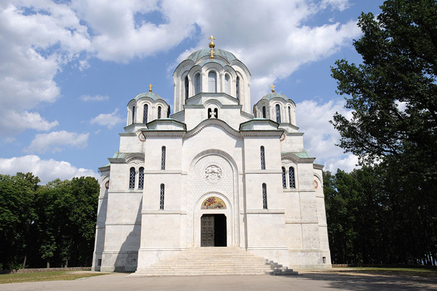 Фото - экскурсия: Откройте для себя жемчужины под Белградом Авалу Опленац и Аранджеловац