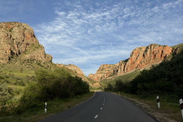 Фото экскурсии - Путешествие по горным пейзажам Армении с посещением Нораванка и традиционным обедом в местном доме - 9