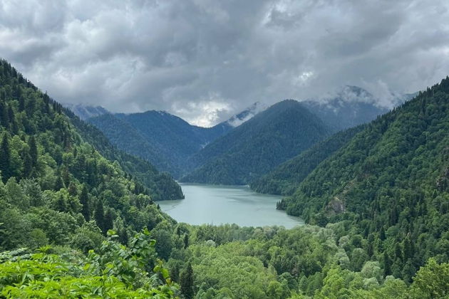 Фото экскурсии - Рицинский экспресс: путешествие в Гагру, на озеро Рица и в Пицунду - 5