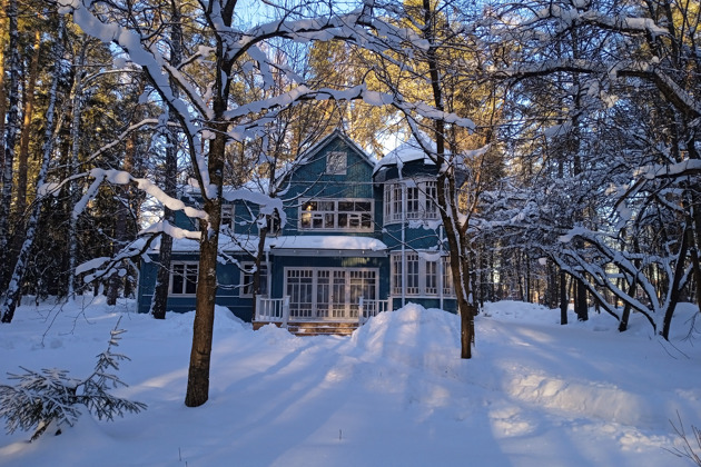 Фото - экскурсия: Прогулка по осенним литературным уголкам Переделкина