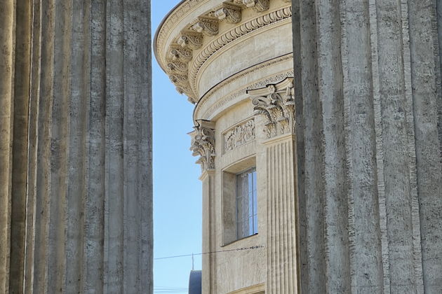 Фото экскурсии - Прогулка по главному проспекту империи: исследуем Невский от здания к зданию (первая часть) - 5