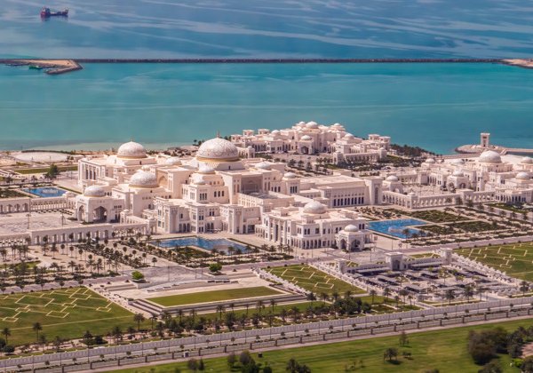 Входной билет в Королевский дворец Qasr Al Watan (Каср Аль-Ватан) 