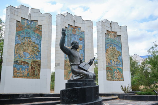 Фото экскурсии - Прогулка по духовному центру Элисты от поэтических мест до статуи Будды - 6