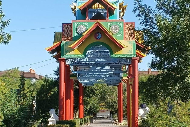 Фото экскурсии - Прогулка по духовному центру Элисты от поэтических мест до статуи Будды - 8