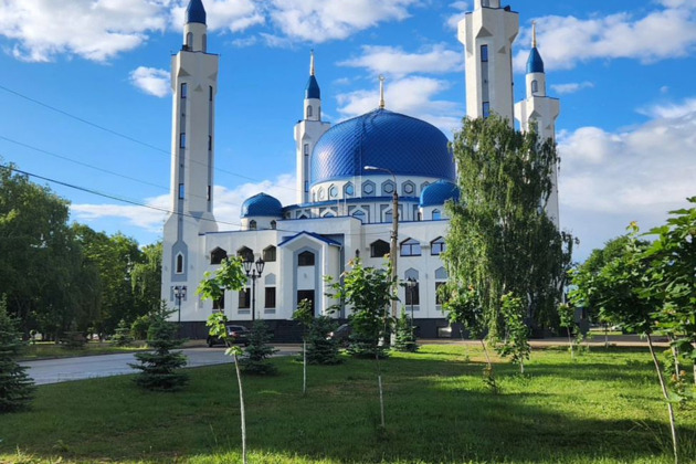 Фото - экскурсия: Путешествие в Гуамское ущелье через столицу Адыгеи