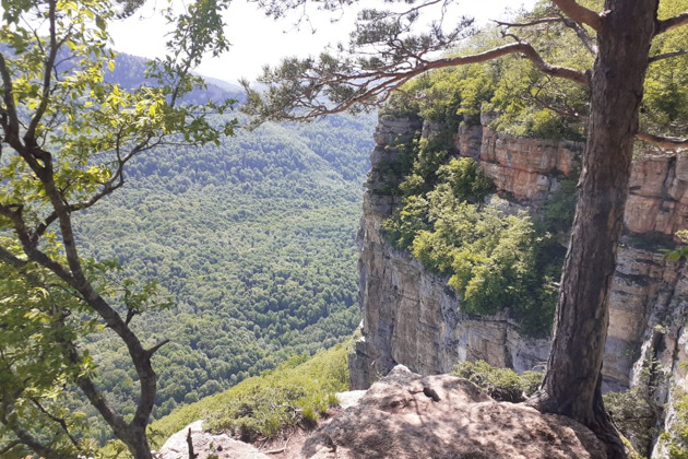 Фото - экскурсия: Прогулки к обзорным точкам скал Ленина и Пирамида в Мезмае