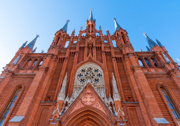 Москва готическая: викторианская архитектура и посещение усадьбы Михалково