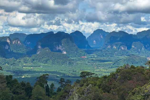 Фото экскурсии - Откройте сокровища Краби: целебные источники, бирюзовый водоем и святыня Тигра - 6