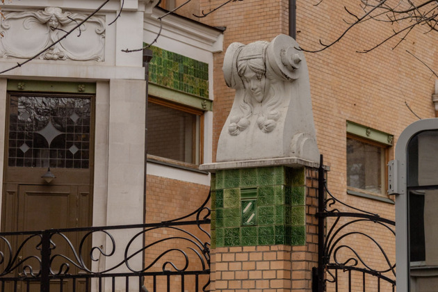 «Судьбы, трагедии и особняки»: Пречистенка и Арбат