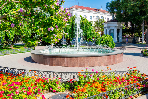 Фото - экскурсия: Прогулка по Приморскому бульвару с изучением растений