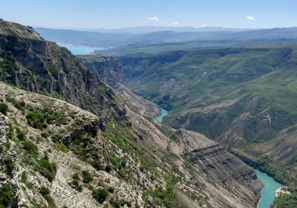 Бархан Сарыкум и прогулка на катере по Сулакскому каньону в с. Зубутли - фото 2