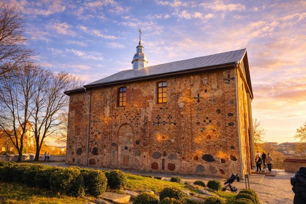 Фото - экскурсия: Автомобильно-пешеходная экскурсия по Гродно от замков до реки Неман