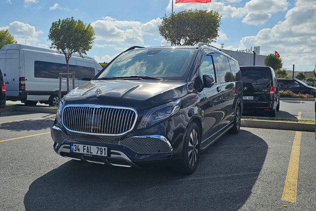 Фото - экскурсия: Заказывайте комфортный трансфер из аэропорта Стамбула IST на автомобиле Mercedes Vito