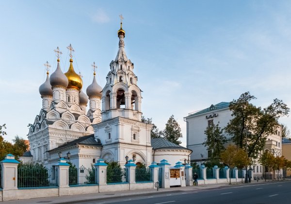 Замоскворечье: золотые купола и история православия