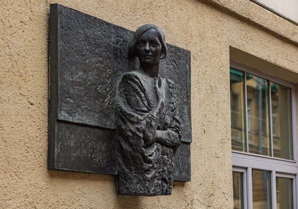 Пленительные образы: «Великие женщины Санкт‑Петербурга» - фото 3