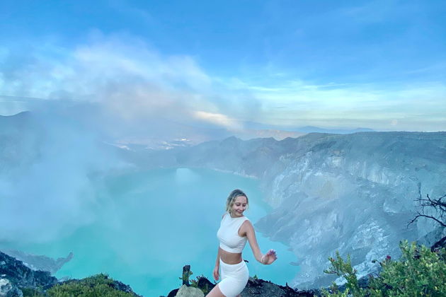 Фото экскурсии - Подъем к бирюзовому озеру вулкана Иджен в небольшой группе - 12