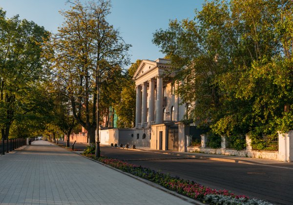 Праздничная роскошь Верхне-Волжской набережной
