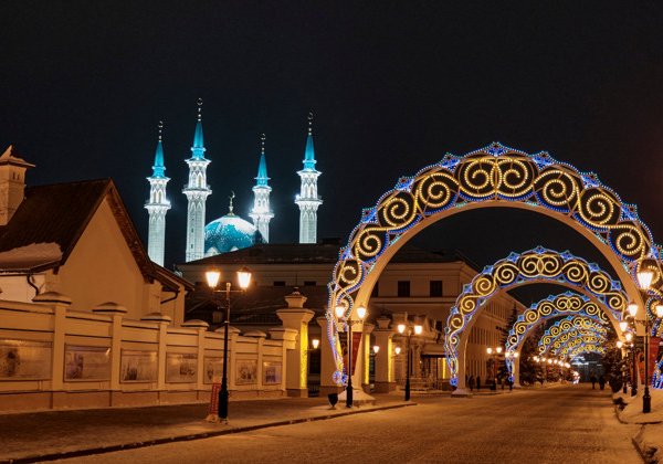 Праздничная Казань встречает гостей