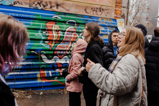 Фото - экскурсия: Откройте непарадный Нижний Новгород на прогулке по стрит-арту в центре