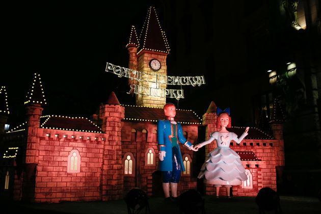 Фото экскурсии - Встречаем Новый год в стиле Петербурга праздничная прогулка с бокалом вина - 1