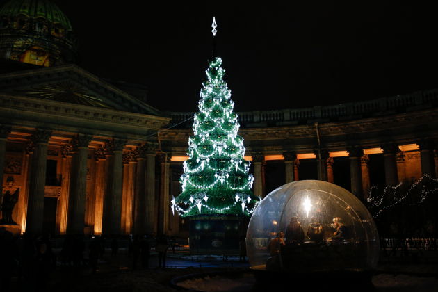 Фото экскурсии - Встречаем Новый год в стиле Петербурга праздничная прогулка с бокалом вина - 4
