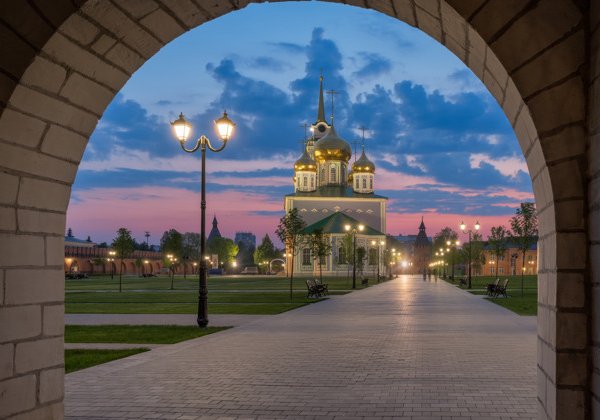 Дневная и ночная обзорная экскурсия по Туле