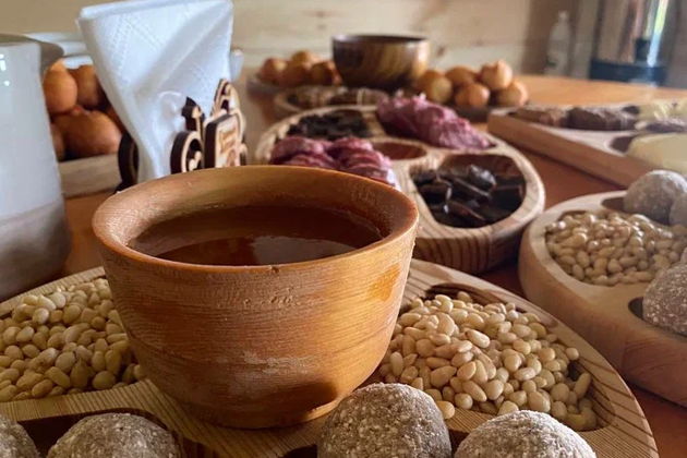 Фото экскурсии - Погружение в алтайскую культуру с горловым пением кай дегустацией и прогулкой по Горно-Алтайску - 5