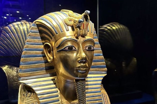 Фото экскурсии - Экскурсия в Каир из Шарм-эль-Шейха с посещением нового музея, пирамид и Сфинкса в мини-группе - 1