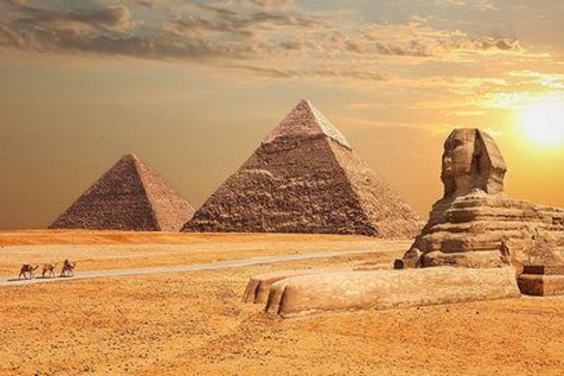 Фото экскурсии - Экскурсия в Каир из Шарм-эль-Шейха с посещением нового музея, пирамид и Сфинкса в мини-группе - 3