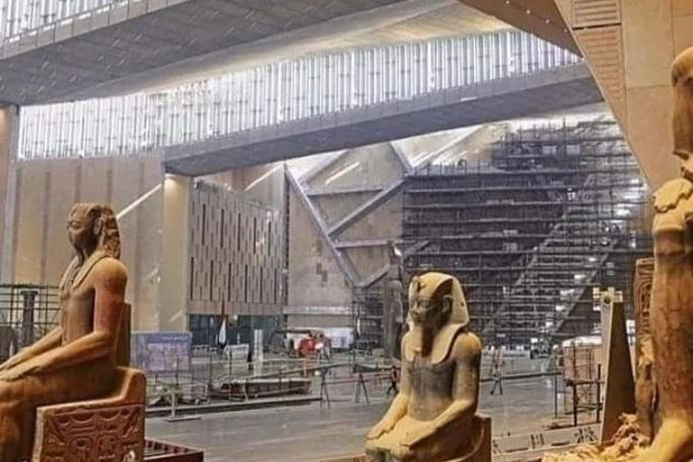 Фото экскурсии - Экскурсия в Каир из Шарм-эль-Шейха с посещением нового музея, пирамид и Сфинкса в мини-группе - 6