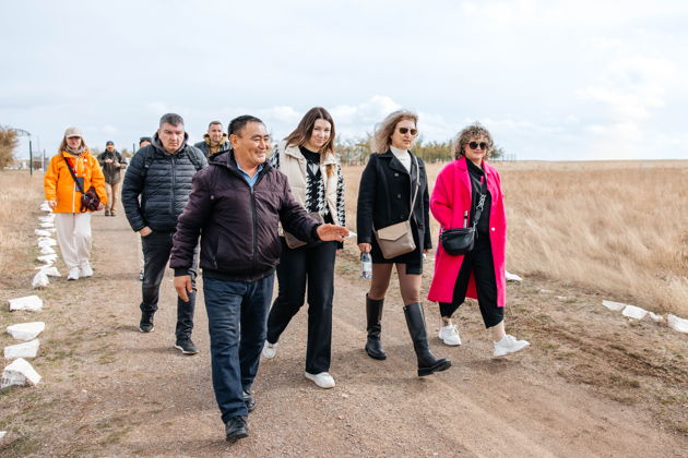 Фото экскурсии - Однодневная поездка к петроглифам Танбалы Тас объект всемирного наследия ЮНЕСКО - 3