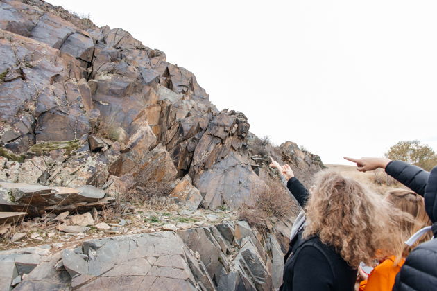 Фото экскурсии - Однодневная поездка к петроглифам Танбалы Тас объект всемирного наследия ЮНЕСКО - 8