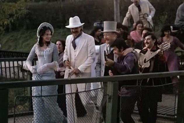 Фото - экскурсия: Город-декорация: литературные и кинематографические загадки Костромы