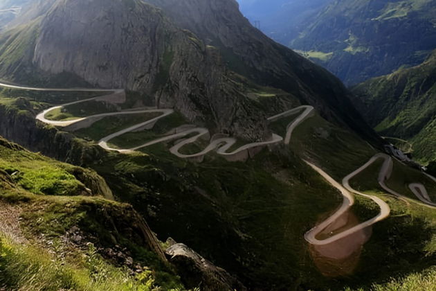 Фото экскурсии - Путешествие к гранатовым садам Гейчая: вулканы, святыни Шемахи и перевал Агсу - 8