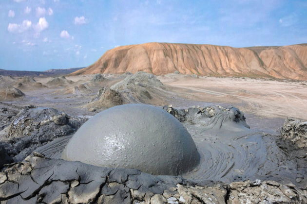 Фото экскурсии - Путешествие к гранатовым садам Гейчая: вулканы, святыни Шемахи и перевал Агсу - 12