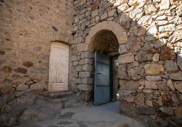 Зимняя поездка по Южной Армении: Татев, Горис и Арени - фото 2