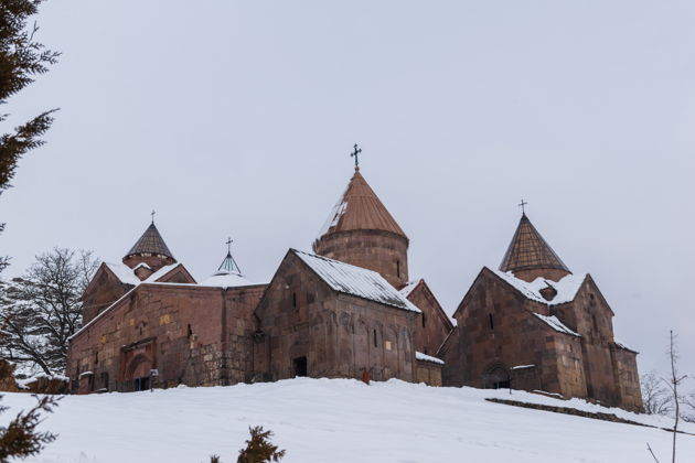 Фото экскурсии - Зимний тур по Севану с посещением старинных монастырей и винодельни в Иджеване - 6